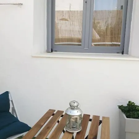 Cozy Town House Парос