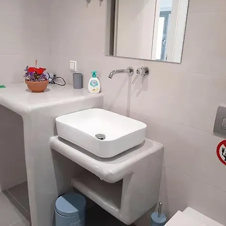 Cozy Town House Апартаменты
