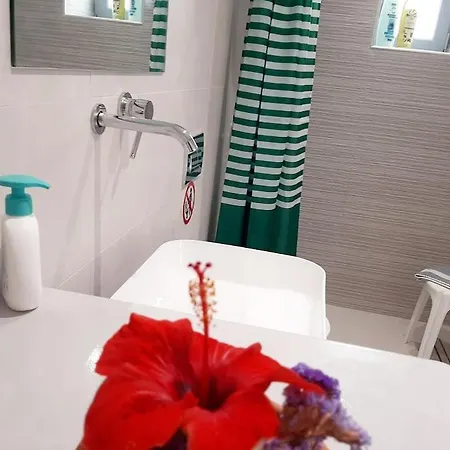 Апартаменты Cozy Town House *