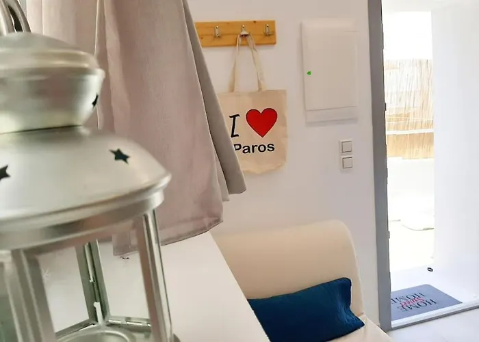 Cozy Town House Apartment Páros